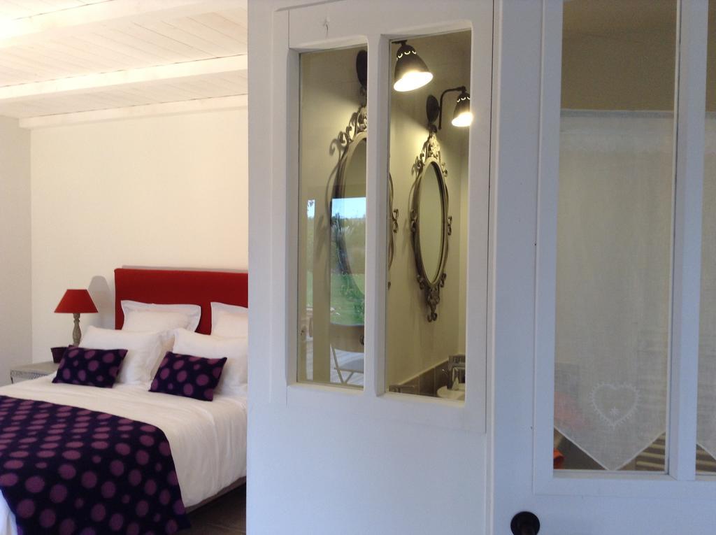 La Grange D'Aunis Bed & Breakfast Aigrefeuille-d'Aunis Room photo