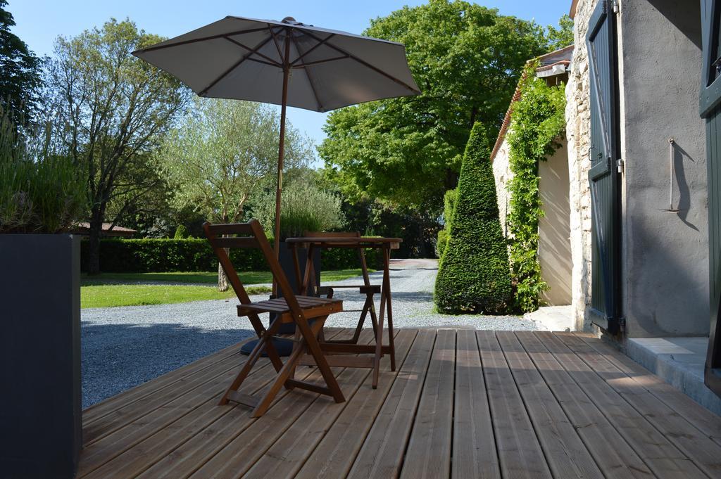 La Grange D'Aunis Bed & Breakfast Aigrefeuille-d'Aunis Room photo